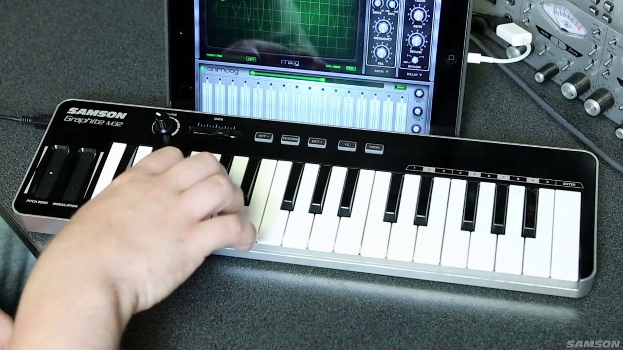 Samson Graphite M32 Midi Controller with iPAD Tutorial