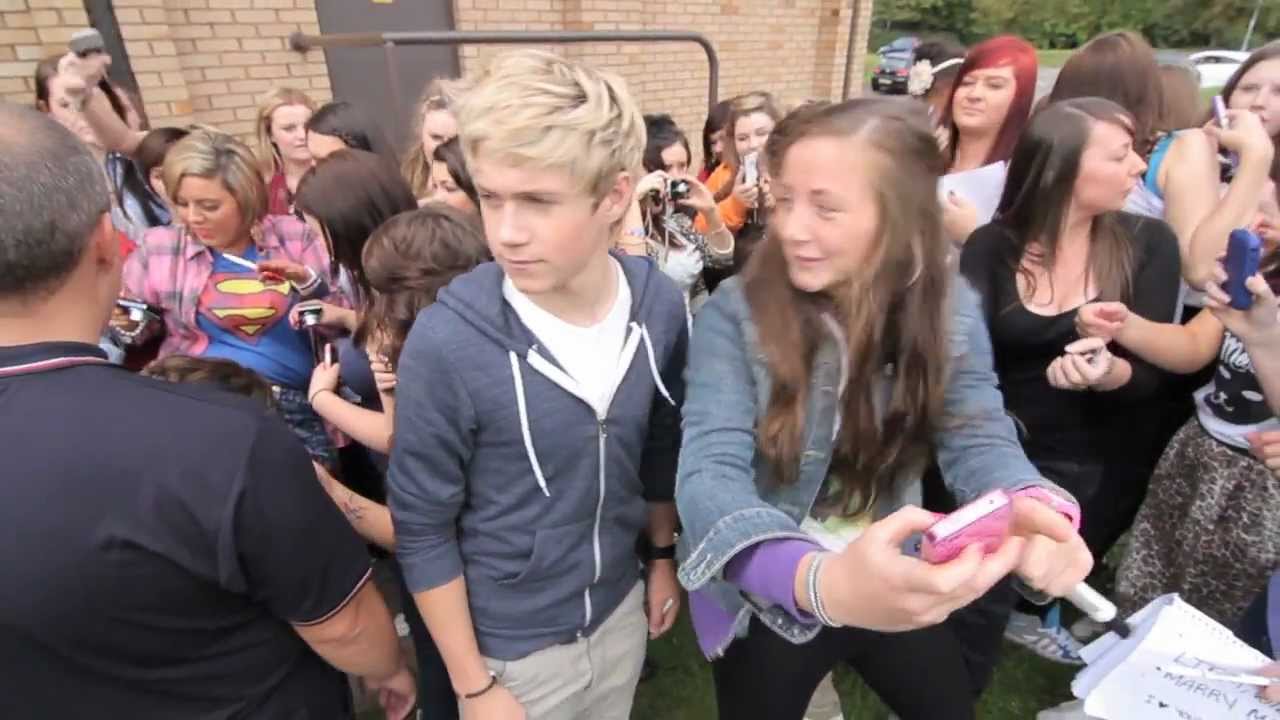 One Direction Meeting the fans!