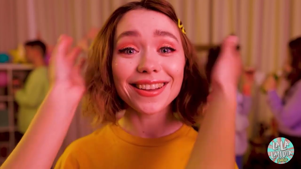 К-РОР ОХОТНИЦЫ НА ДЕМОНОВ: ЭКСТРЕМАЛЬНОЕ ПРЕОБРАЖЕНИЕ! 💅 🌟 ЭПИЧНЫЙ ГЛОУ-АП РУМИ на сцене! 🔥