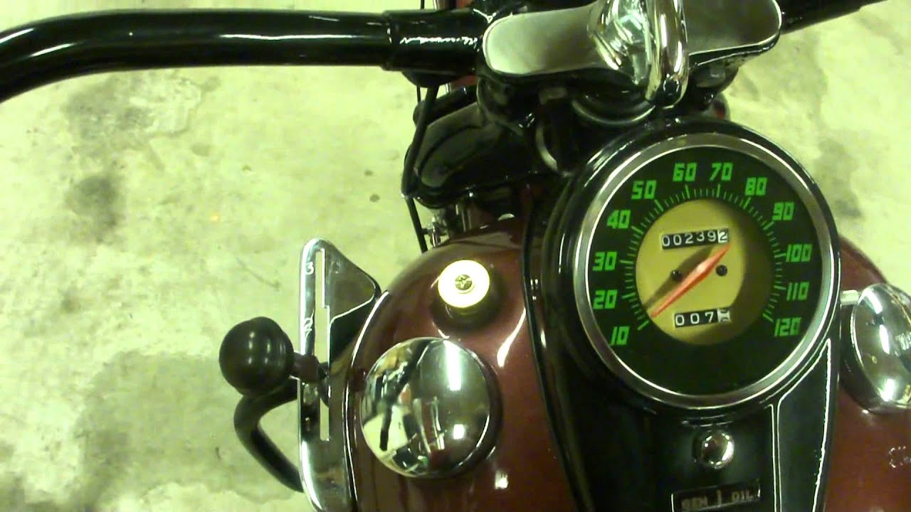 1949 Harley Davidson Flathead 45CI start and demonstration