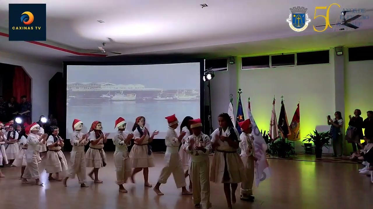 Rancho Poveirinho da Escola do S&eacute;culo 'Desafio dos Varais' Ensaiador Carlos Silva.