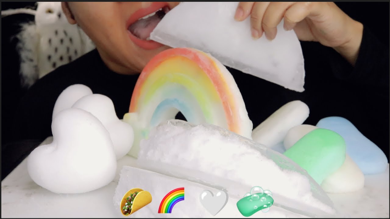 Emoji Ice Eating/Just Bites @11:07