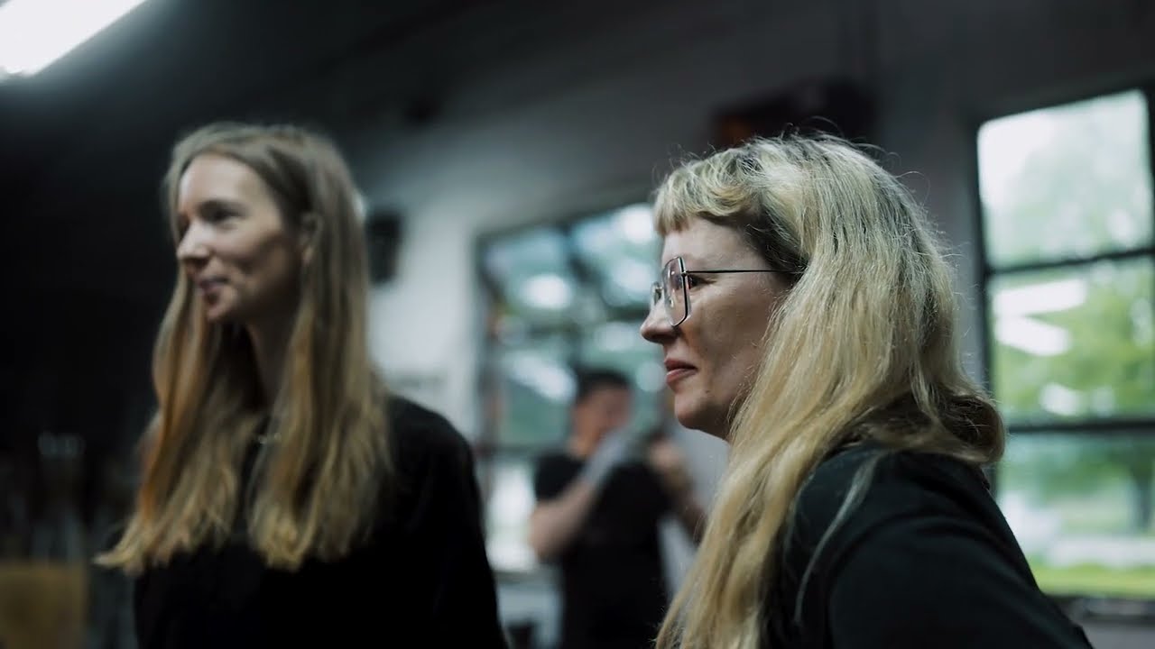Wystawa: Magdalena Lazar „Świetliste bartery, wilgotne koalicje”