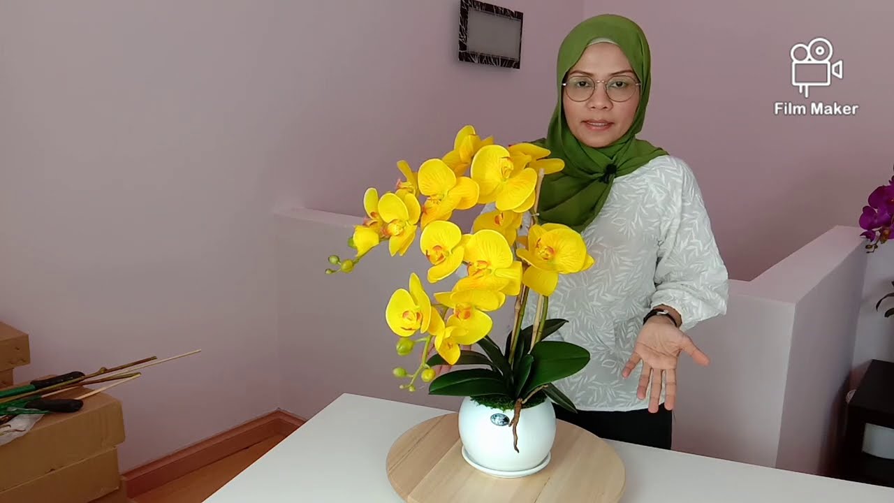 Tutorial : 2 Stalks Orchid Arrangement / Gubahan Mudah 2 Tangkai Orkid