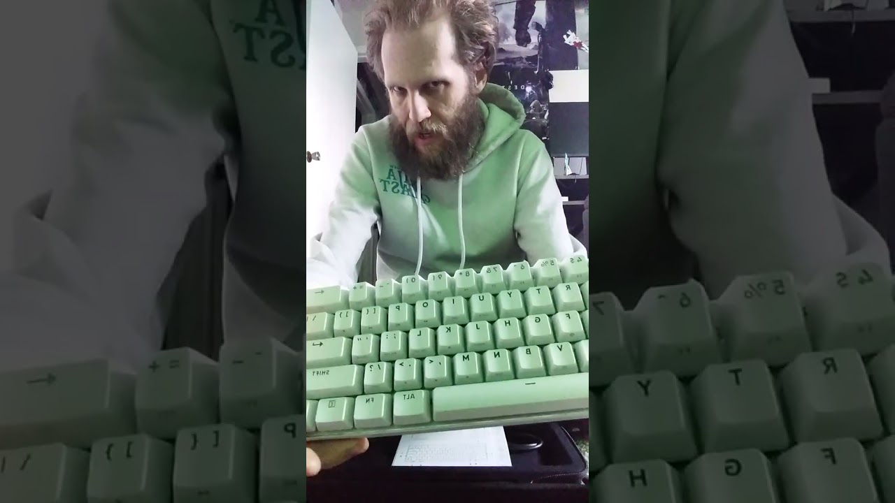 Tech Unboxing: Logitech PRO X 60 Gaming Keyboard 