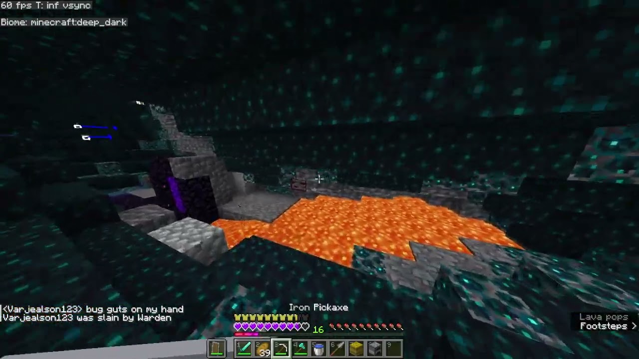 Minecraft Speedrunner Versus Hunter