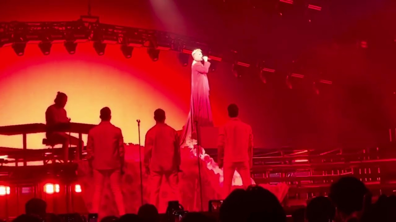 Miguel Bosé - Olvídame tú (gira Importante) Querétaro 27 02 2025