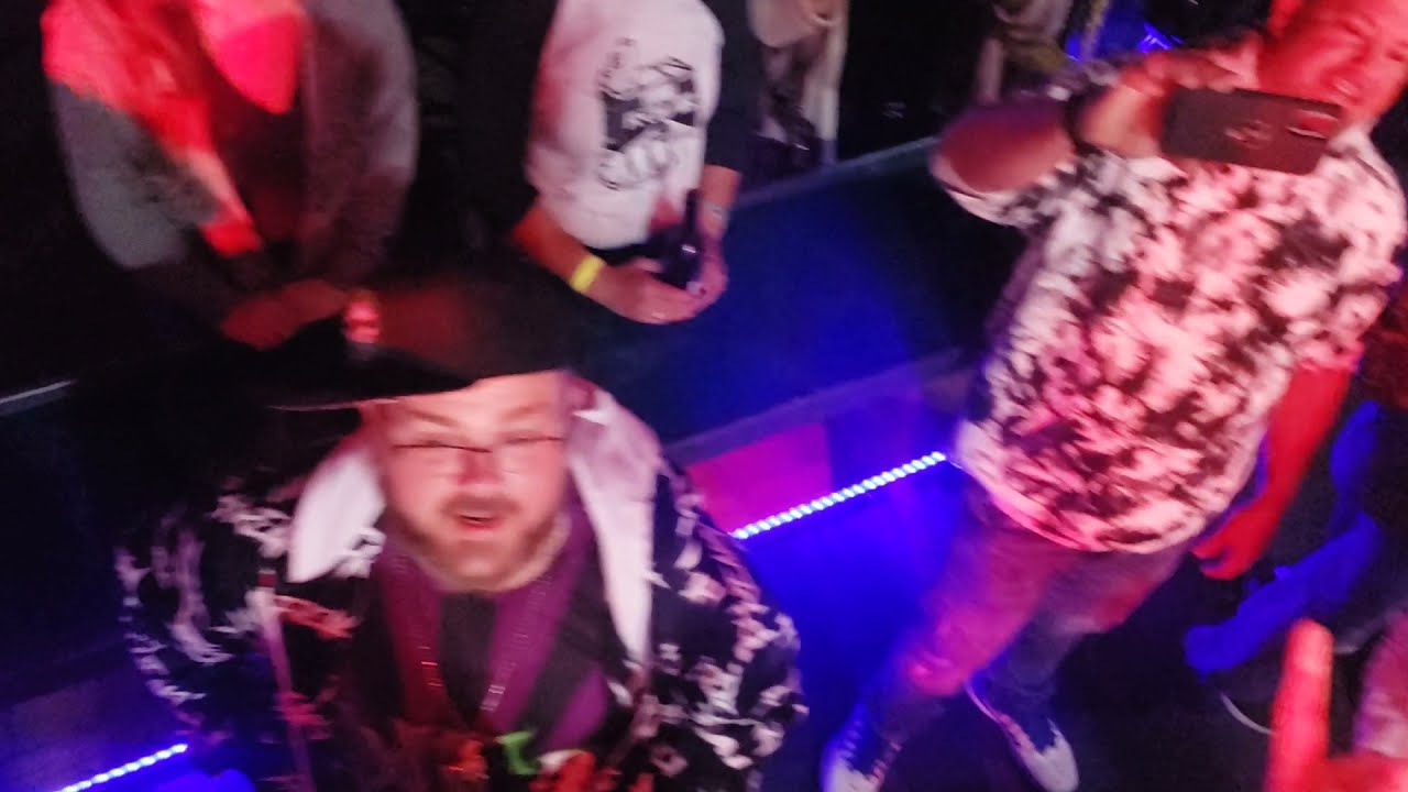 SITTIN AT A BAR - REHAB the band LIVE  2021 Danny boone Jericho  #therepliconiswatching