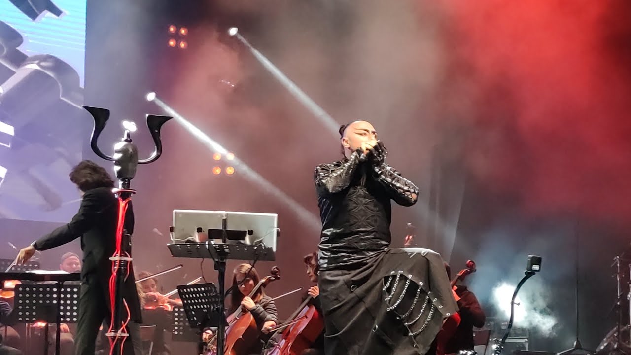 An Epic Symphony & Hayko Cepkin - Yeni Bir Gün (29 Ekim 2021)