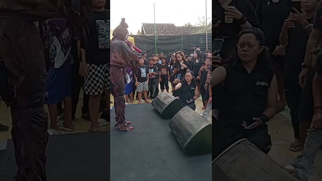 Nonton Pocong #tahlilan #blackmetal #viralshort #viralvideo #deadyvelo