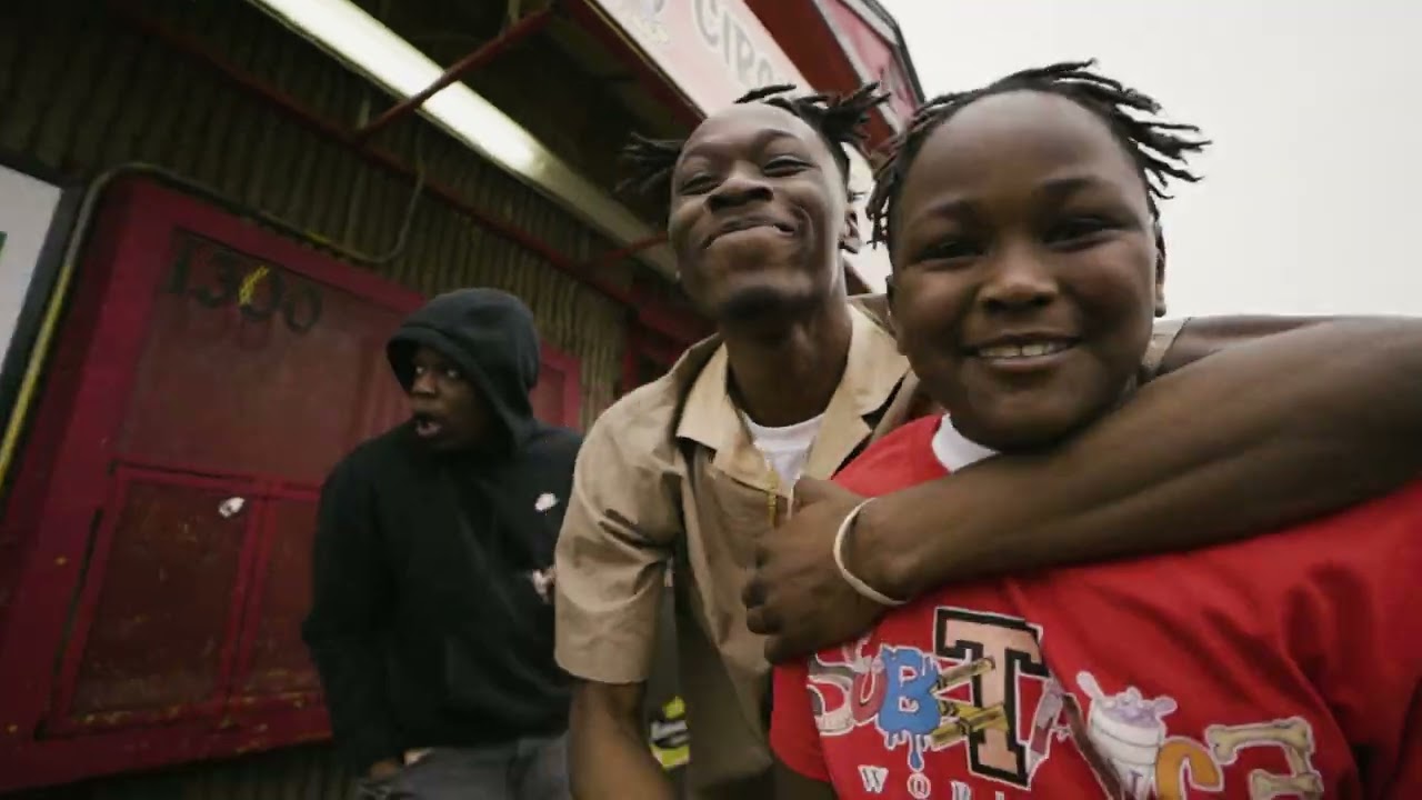 Lil Deeskii  - Get In The V ( Official Video ) Shot by : zakhischar