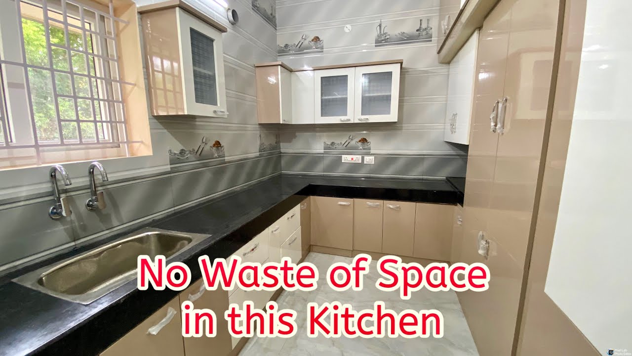 8x10 feet Compact Kitchen with Maximum Storage Cabinets // Very Useful Design with No Waste of space