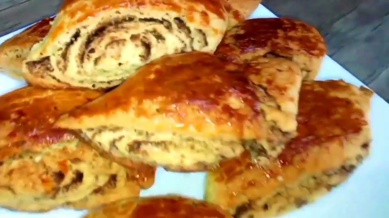 Easy Walnut Pastry Rolls &ndash; Crispy, Buttery & Sweet