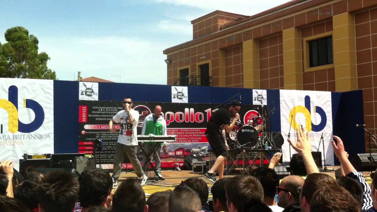 Gemitaiz&MadMan-Live Latina-Veleno pt.3