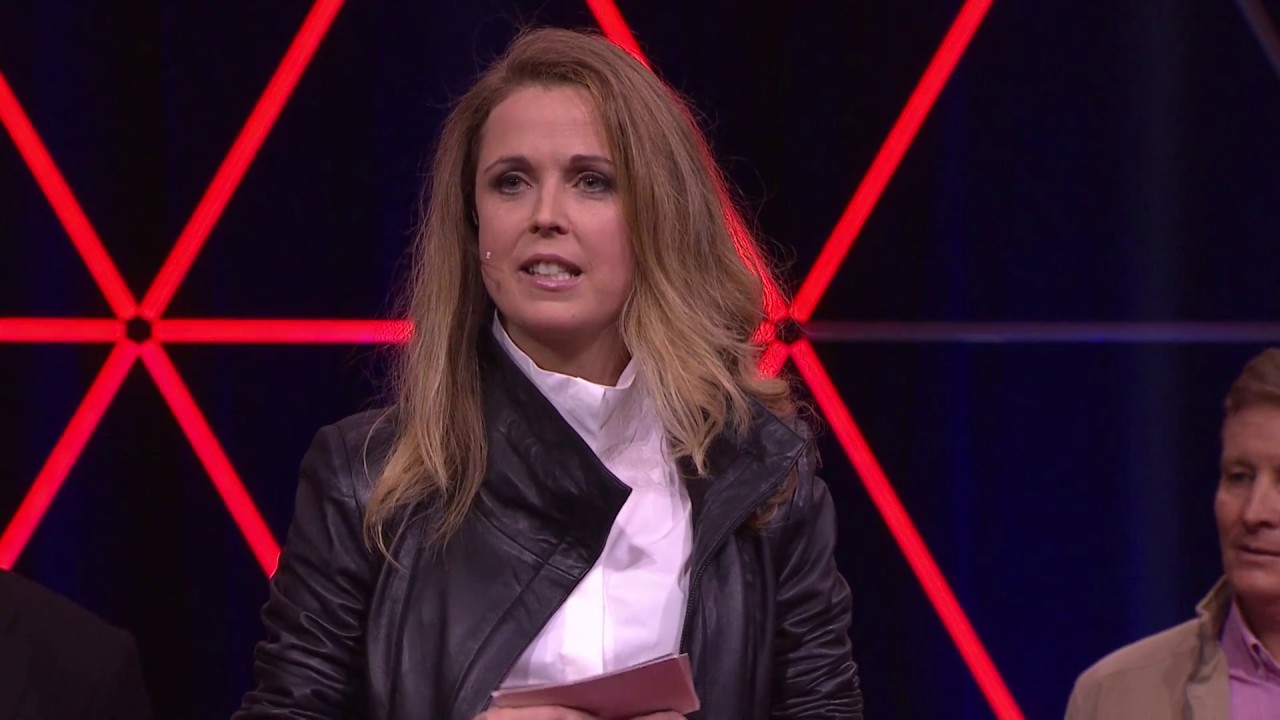 Hosted By Sin&eacute;ad McDevitt | Fast Ideas 2017 | TEDxSydney