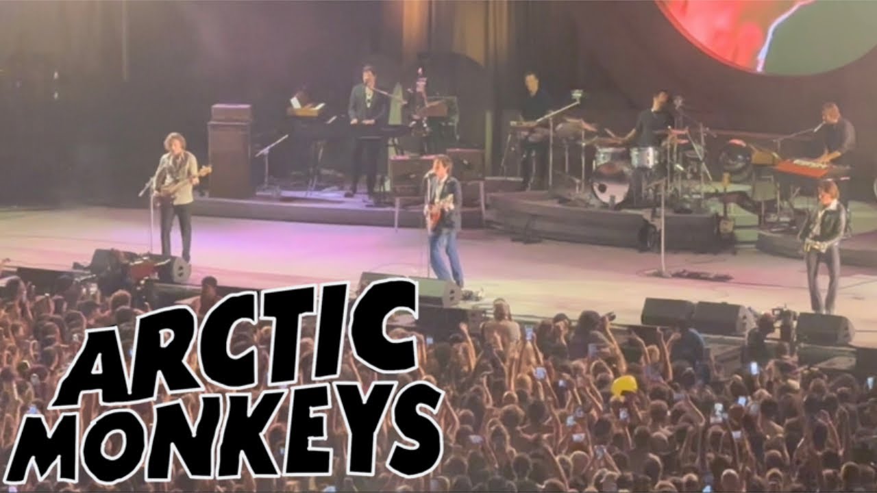 ARCTIC MONKEYS - Live @ Forest Hills Stadium