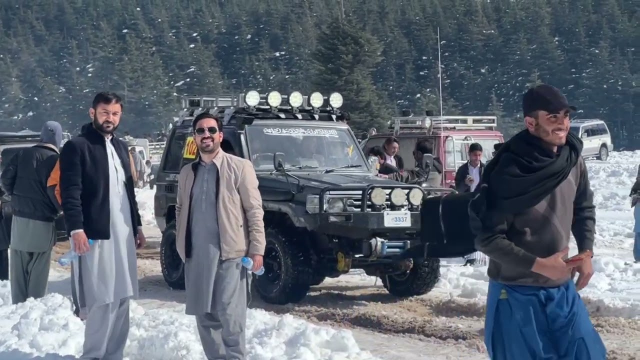 Kalam swat car rally  craziest car jeep race in snow 