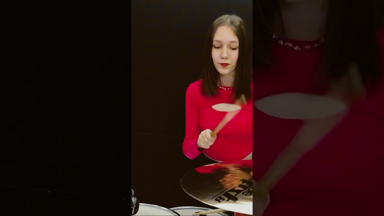 #drumminglife #drums #drummer #drumlove #инстаграм #summer  #girl #drumcover  #ночныеснайперы
