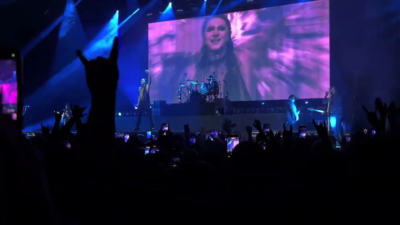 Motionless in White - Afraid of the Dark 4K (Live at Afraid of the Dark Tour, Lisbon, Portugal)