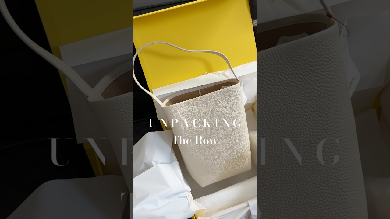 Распаковка сумки The Row