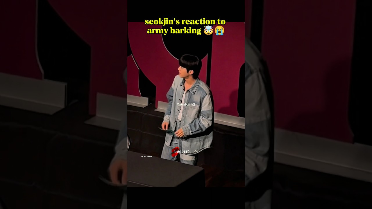 Джин выглядит таким удивленным и растерянным 🤯😭 