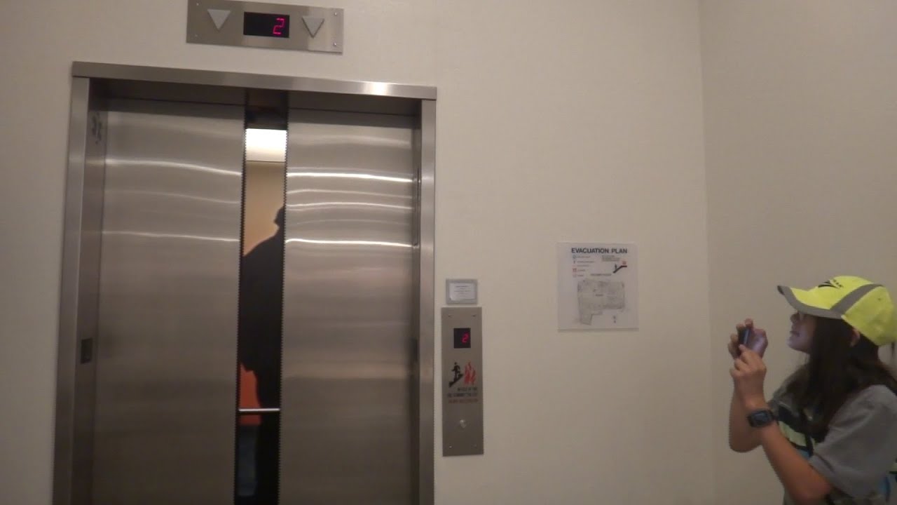 The WORST elevator I've ever been on- Schindler Hydraulic in Santa Monica CA