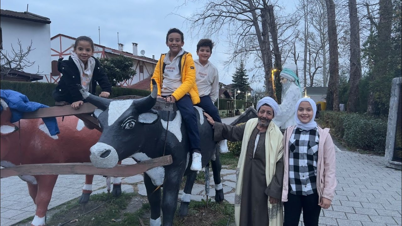 اول خروجه مع جدو في تركيا 🥰