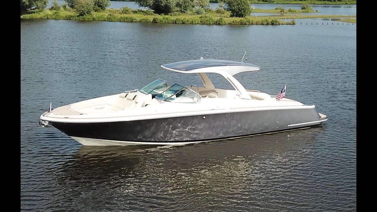 Chris Craft Launch 35GT