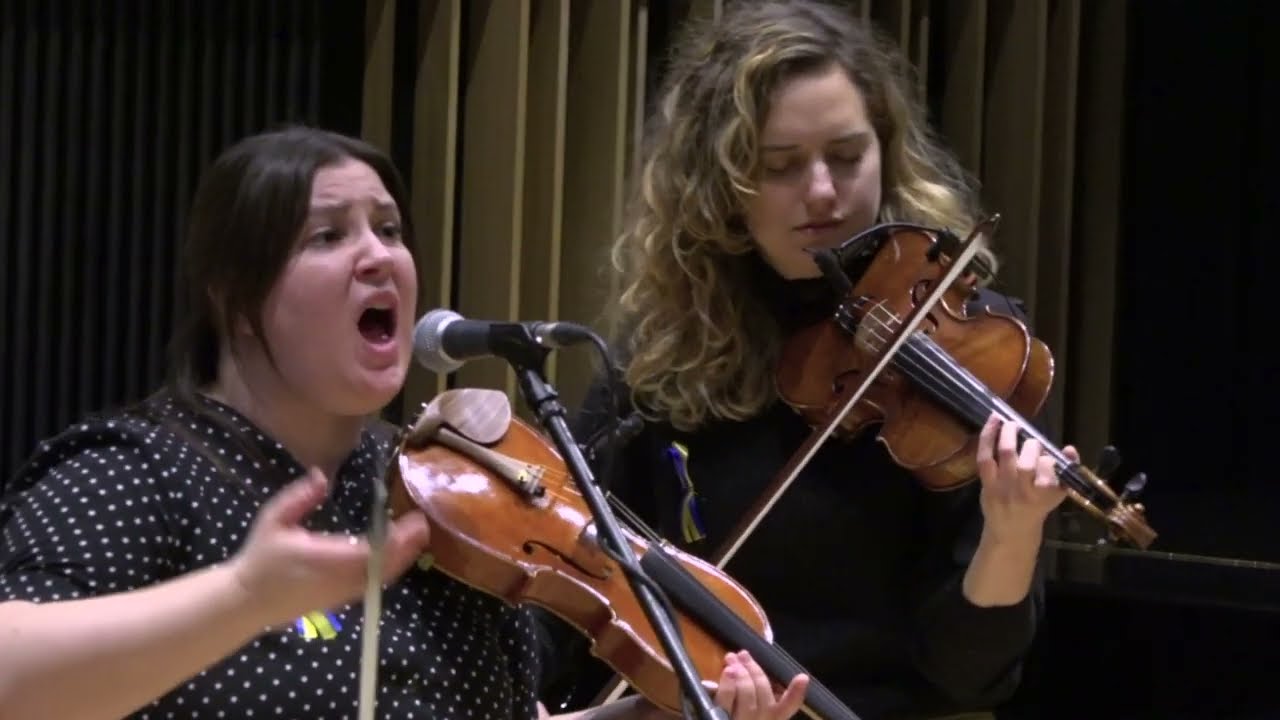 UMFC World Music Ensemble - Solidarni z Ukrainą/Solidarity with Ukraine/На солідарність з Україною