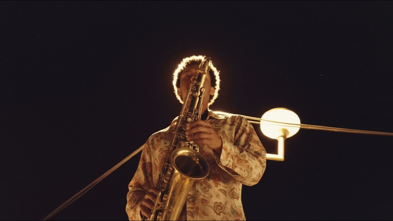 HAILE.SIS  / ሳክስ /  SAX