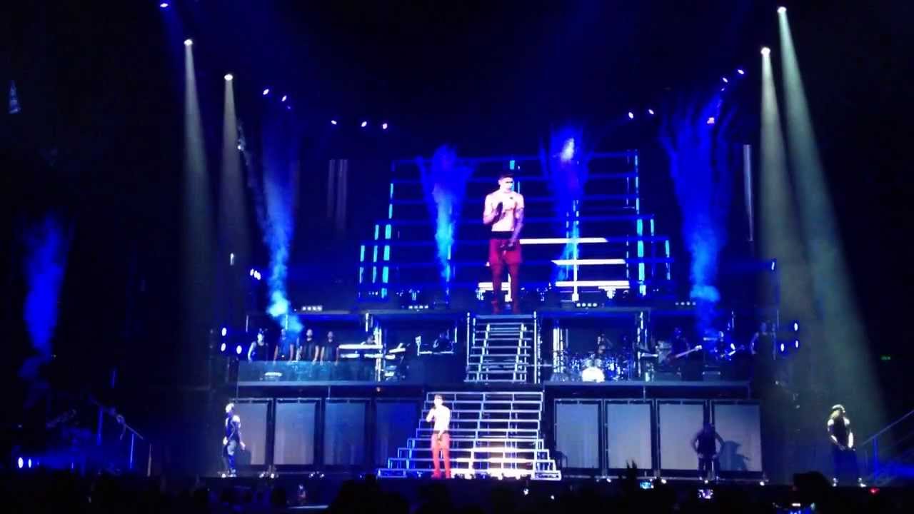 Justin Bieber Encore Boyfriend & Baby - Believe Tour Brisbane Entertainment Centre Qld. 2013