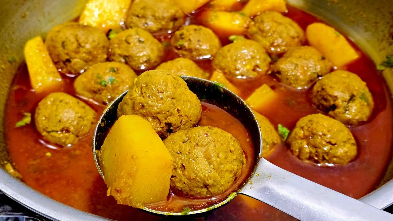 Authentic Bade ke Kofta Aloo recipe | No kaju, Badam, khaskhas, easy and Aromatic Kofta Aloo recipe 