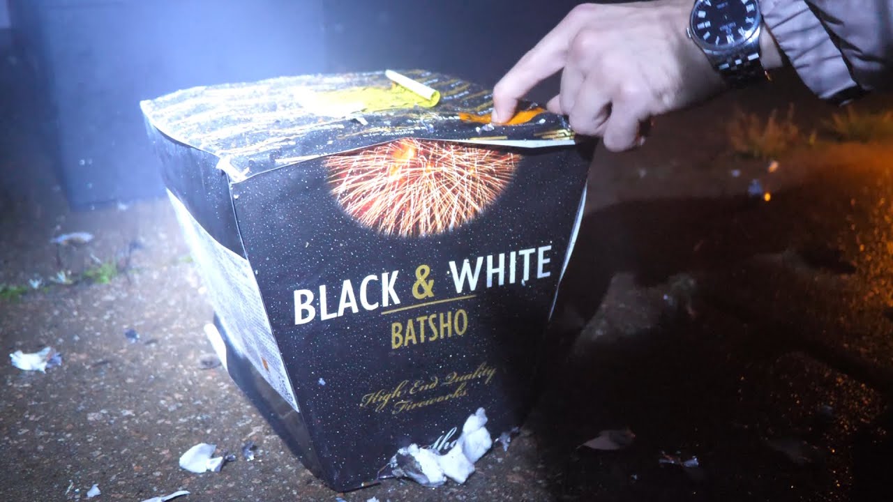 Batsho Batteri fra First Class Fireworks