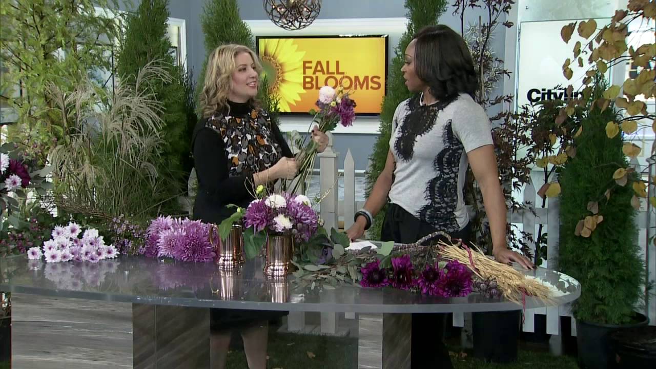 Easy DIY fall flower arrangements