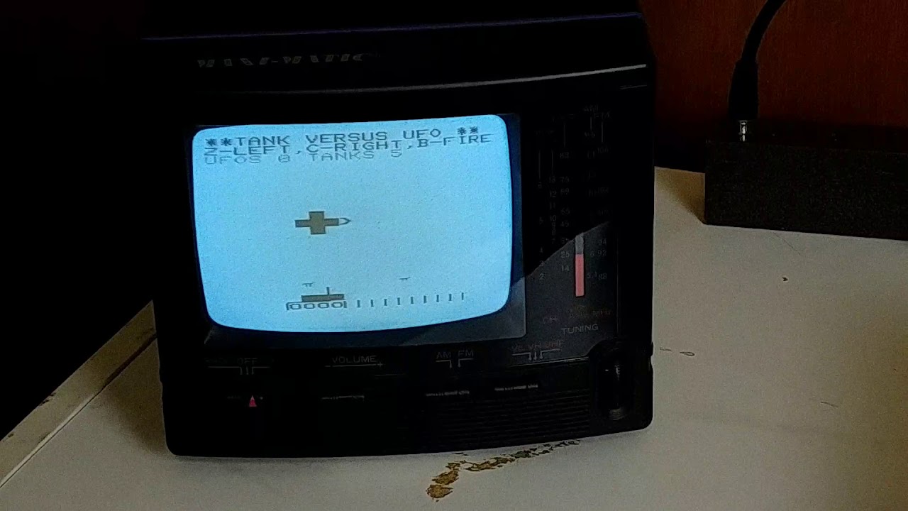 Vic 20 tank v ufo