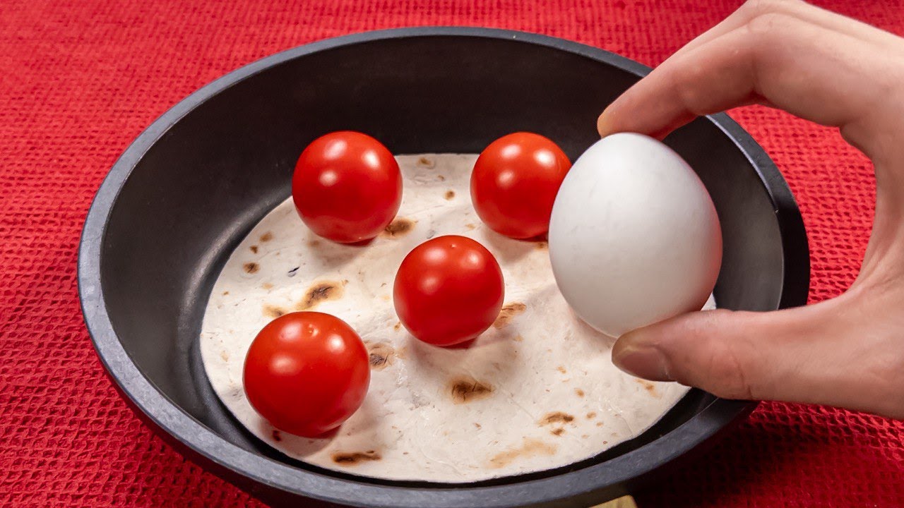 In nur 5 Minuten! Gießen Sie die Eier über die Pilze und genießen Sie ein köstliches Frühstück!