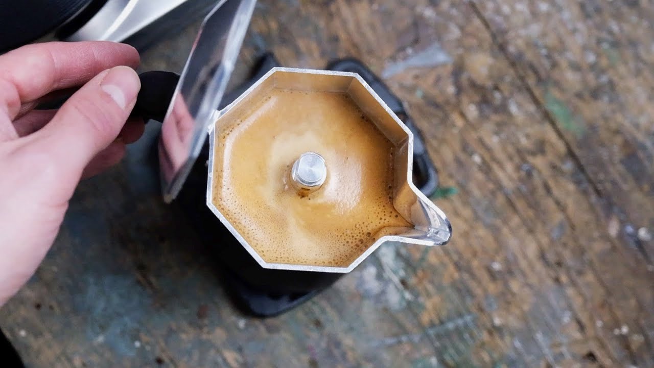 Bialetti Brikka mit NEUEM Ventil! Die Herdkanne für Mokka mit Crema