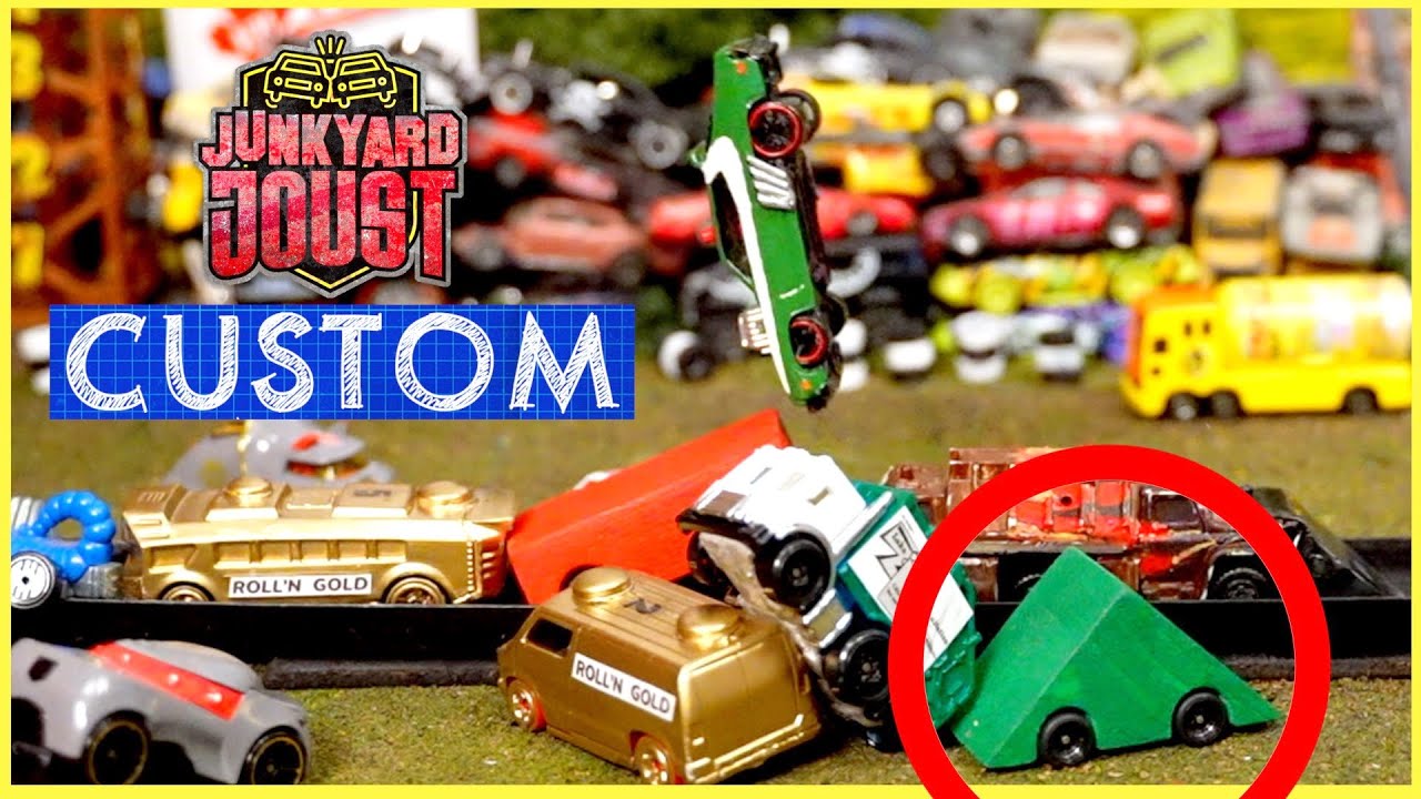 Someone made cars out of blocks | Junkyard Joust Custom Q2