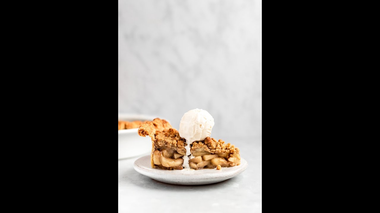 The BEST Dutch Apple Pie