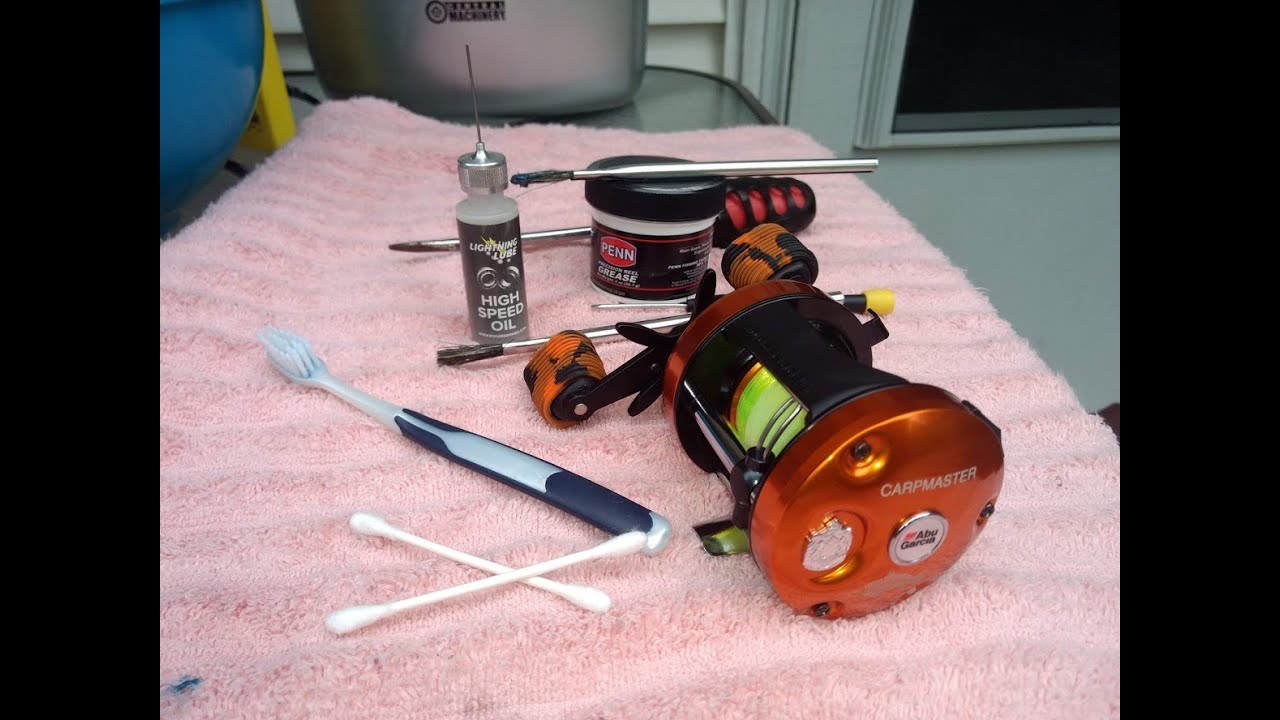 How to clean Abu Garcia 6500 C3 catfish special or carp master fishing reel
