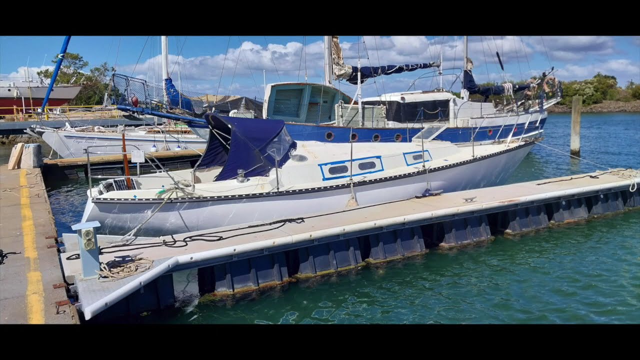Phantom 32 - complete refit