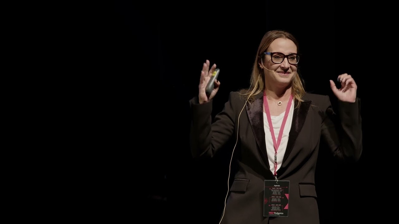 Why positive thoughts will not lead you to success? | Tatjana Vojtehovski | TEDxPodgorica