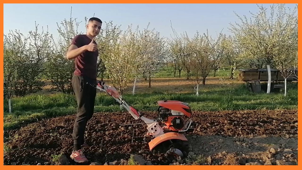 Am Frezat la 30 cm cu motocultorul Ruris 701ks