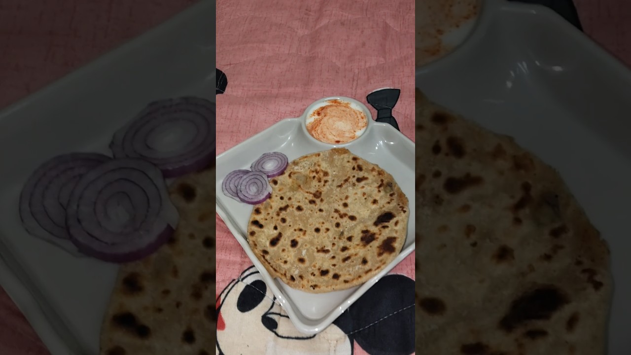 Aloo paratha with curd, pickle's easy recipe 