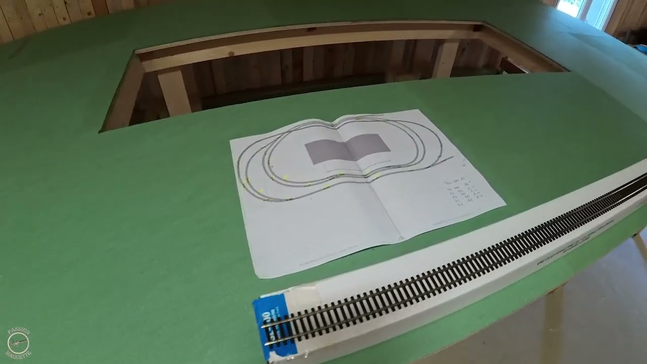 Nouveau projet ferroviaire HO et bientôt un changement de local pour l'atelier maquette 😊😊