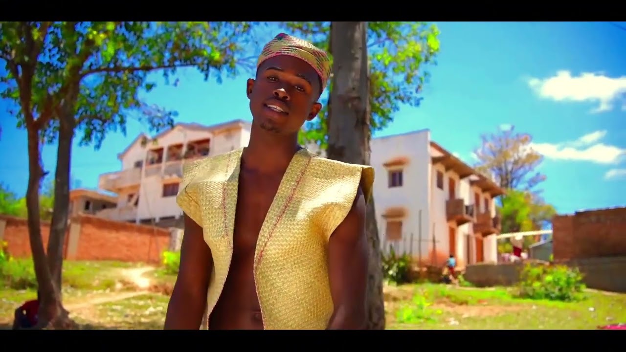 BONNY_Mahatsiaro- Sound by G13 Musique record,, Rec by Alido