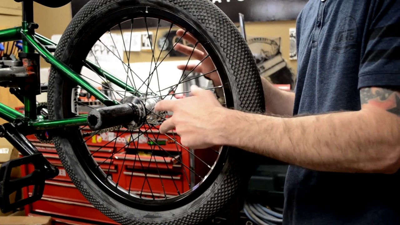 HOW TO TRUE A WHEEL