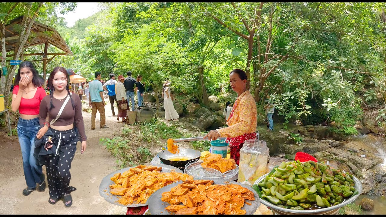 Cambodia Best Street Food Tour, Countryside Market Food in Heavy Rain, Amazing Street Food Tour