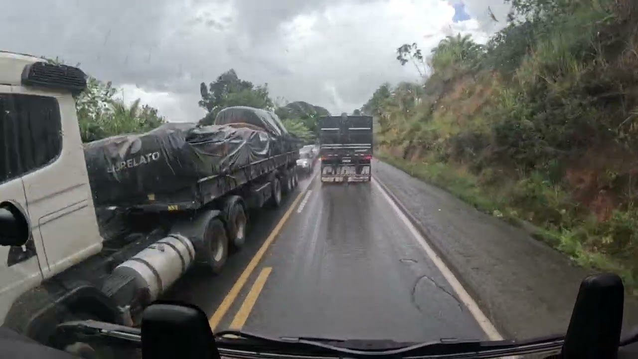 Saindo de Teixeira de Freitas BR 101,abobrinhas, protesto e etc. #bauzeiro #ScaniaR450 #freestyle 