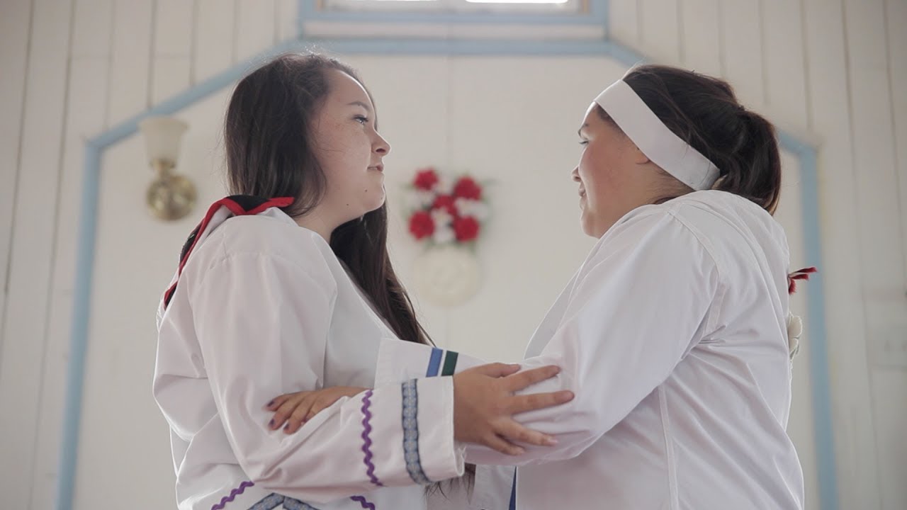 katatjanik utippalianinga (The Return of Throat Singing)